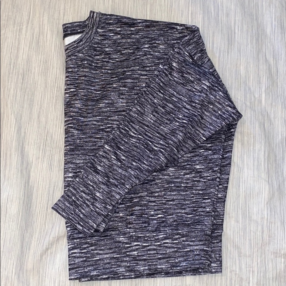 Lou and Grey lounge top